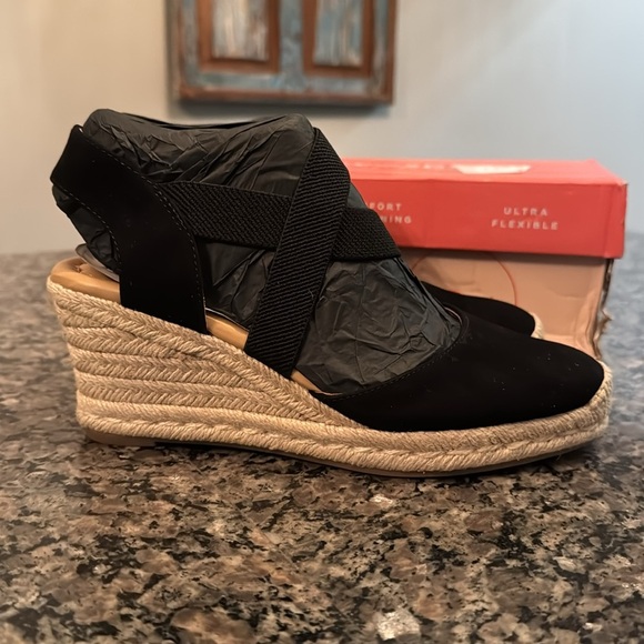 Easy spirit mesa wedge espadrilles NIB 6.5 - Picture 3 of 8